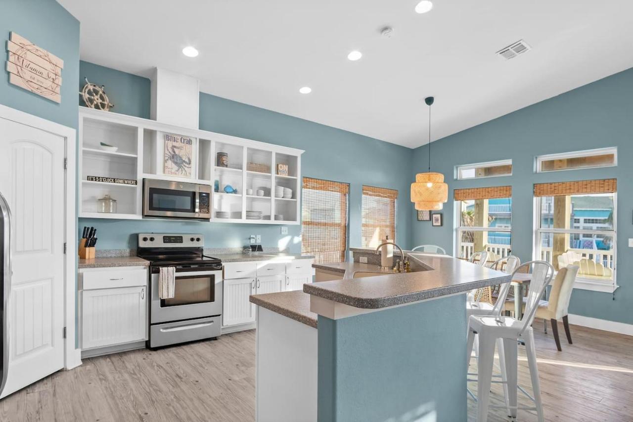 New 5 Bdrm W/Pool, Observation Deck Walk To Beach! Порт-Аранзас Экстерьер фото