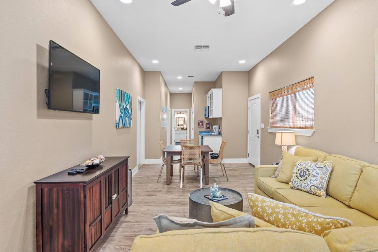 New 5 Bdrm W/Pool, Observation Deck Walk To Beach! Порт-Аранзас Экстерьер фото