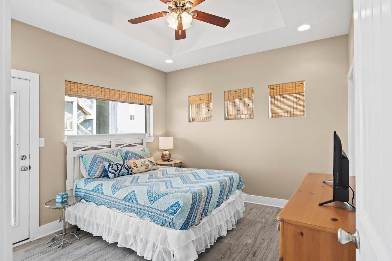New 5 Bdrm W/Pool, Observation Deck Walk To Beach! Порт-Аранзас Экстерьер фото